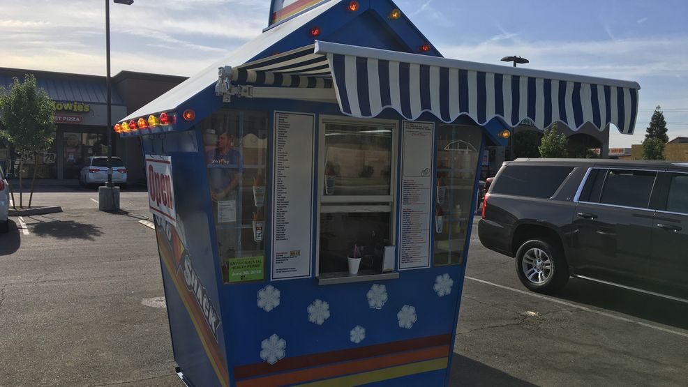 Sno Shack serving icy treats by drivethru service, during pandemic KBAK