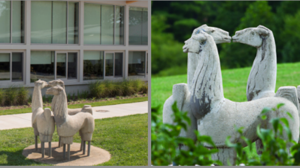 llama yard statue