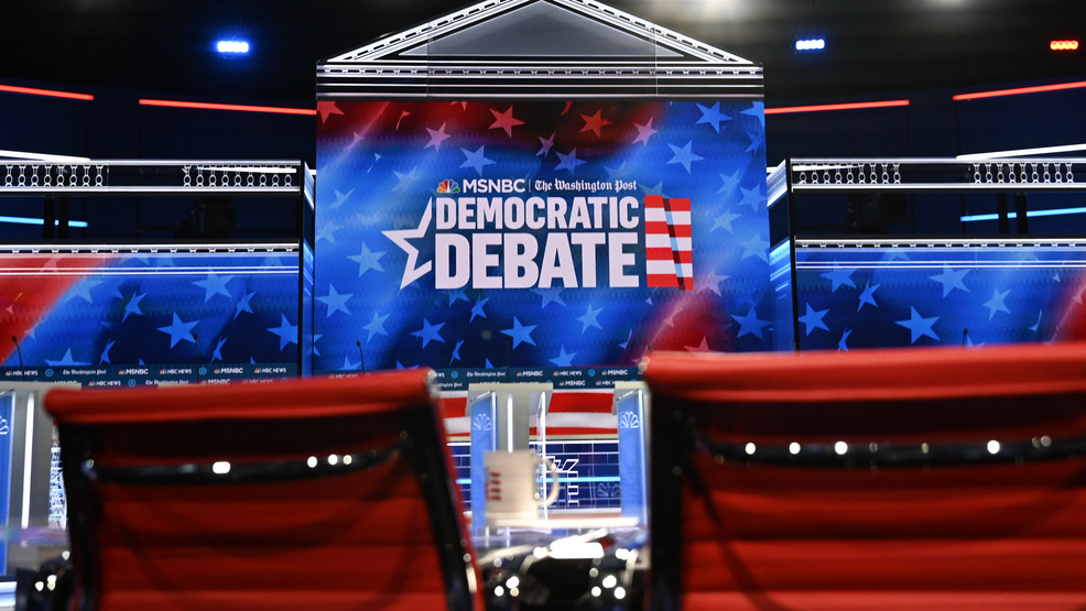 Democratic Debate AP19324563738021.jpg