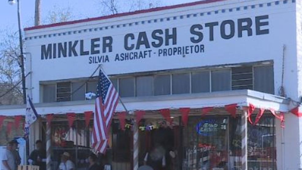 Minkler Cash Store celebrates its 100th birthday - KMPH Fox 26