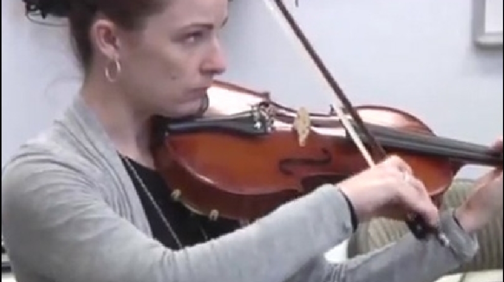 121203_prison_violin.jpg