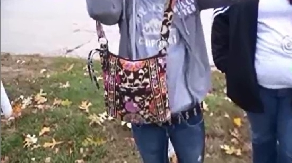 Male teen suspended for wearing floral bag to school - NY 