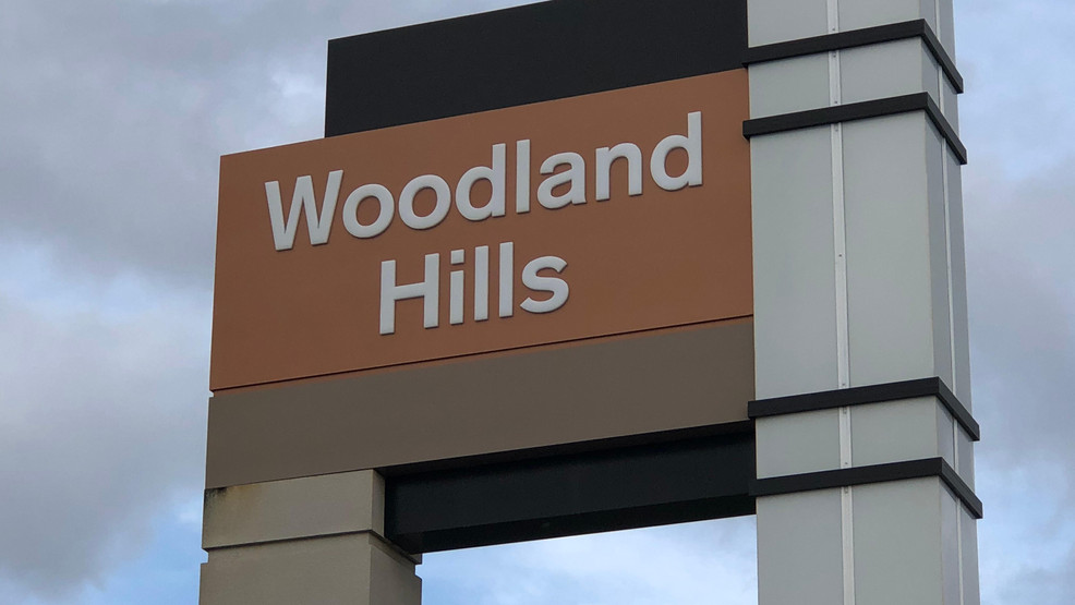 Woodland hills mall job opportunities