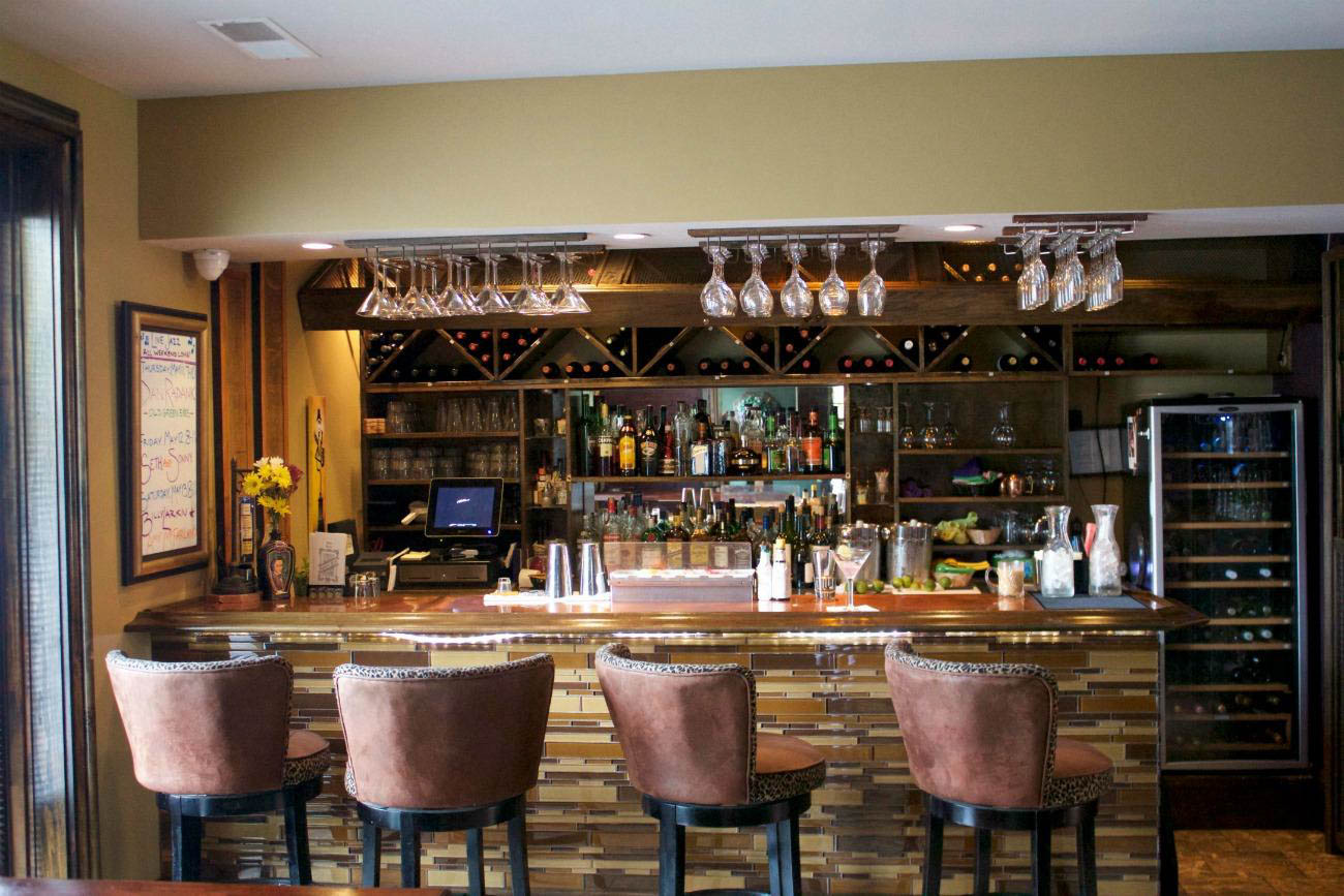 A Downtown Rooftop Bar Crawl That'll Take Your Cocktail to New Heights