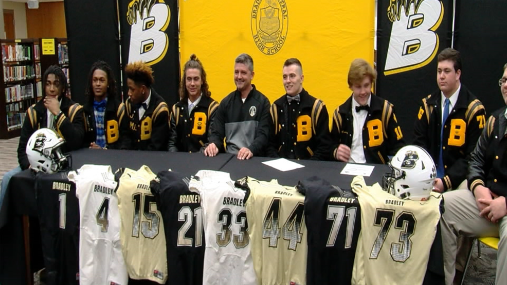 National Signing Day sign.png