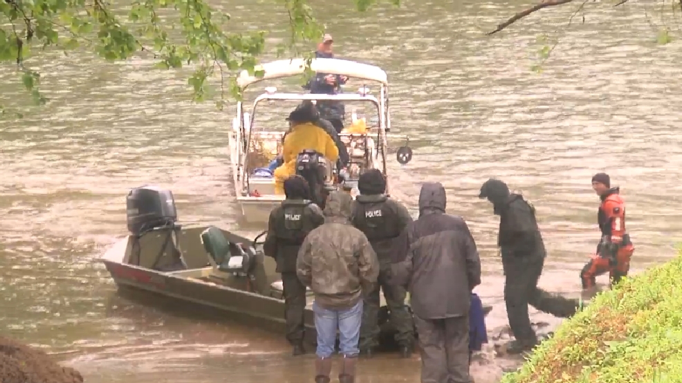 UPDATE Investigators release identity of the missing boater in