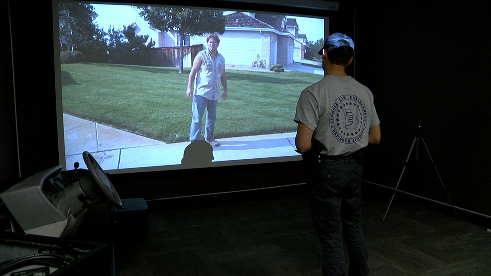 Simulator gives law enforcement training on possible deadly force