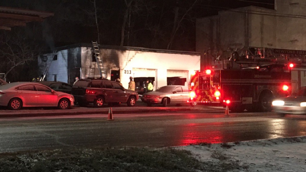 Auto body shop catches fire in Newport WKRC