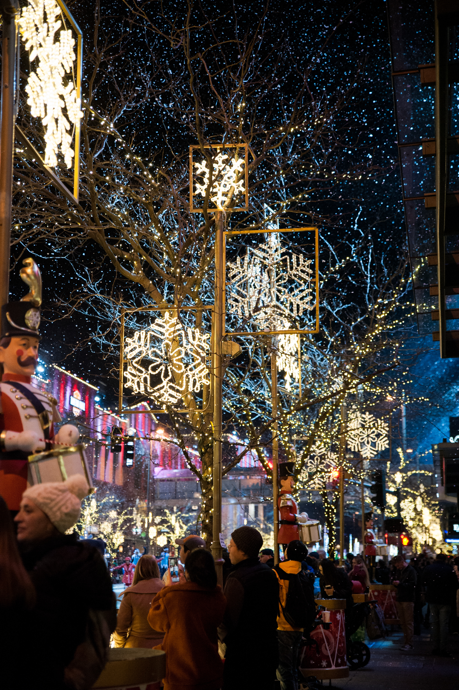 Photos Snow falls every night on Bellevue's Snowflake Lane Seattle