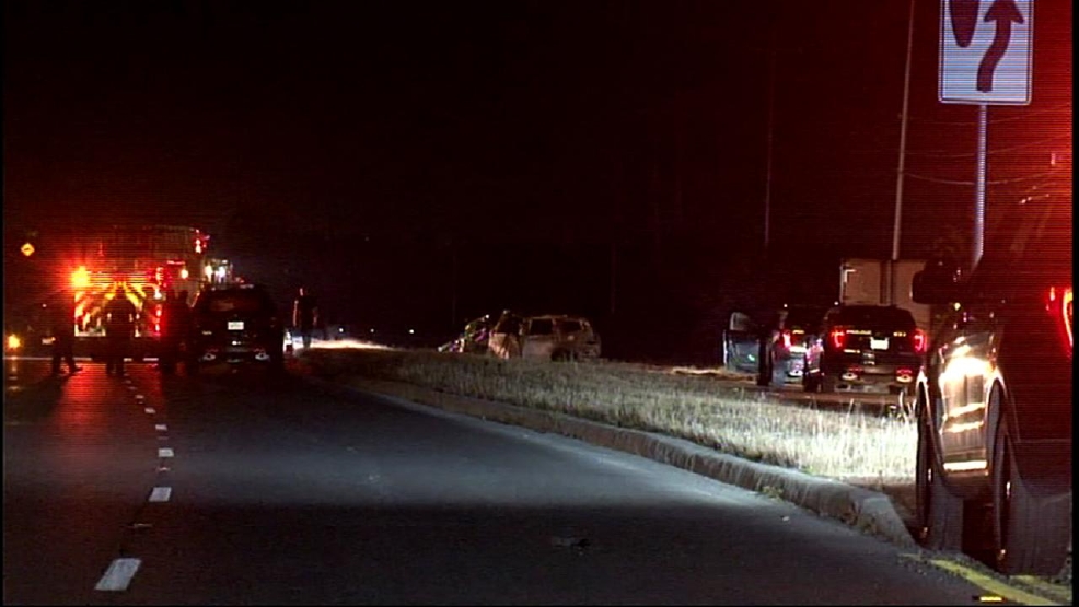 4 People Burned To Death After Head-on Collision With 18-wheeler | WOAI