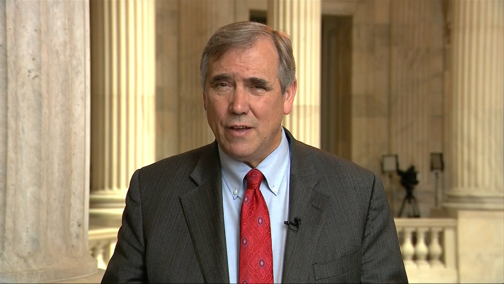 Sen. Merkley launches new safety information web page amid OR wildfires