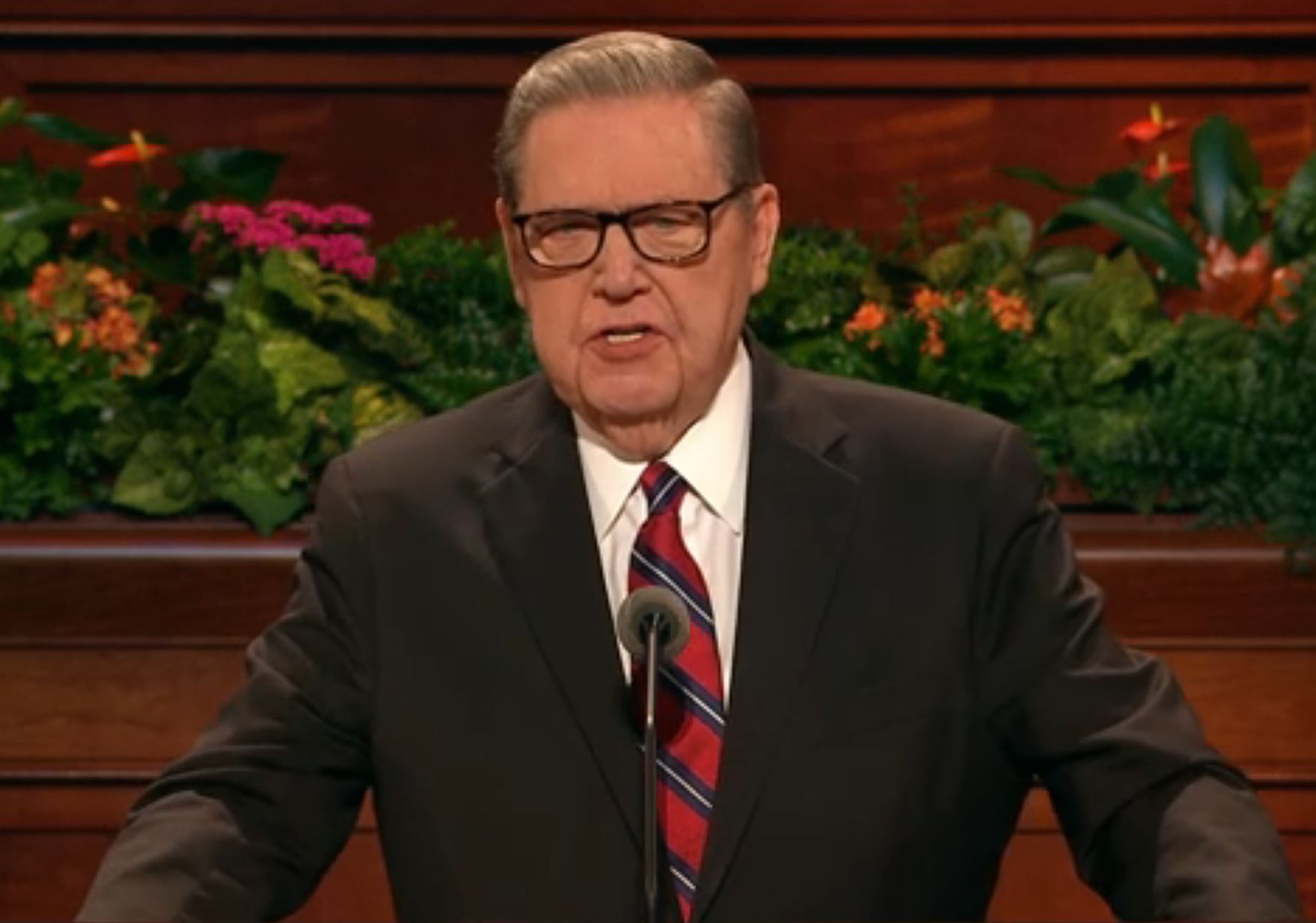 LDS Apostle Jeffrey R. Holland admitted to hospital for 'observation